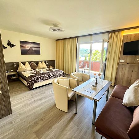 Appartements Diana 밀슈타 외부 사진